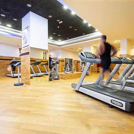 Hotel Envia Almeria Spa & Golf Aguadulce  Εξωτερικό φωτογραφία A treadmill in a gym