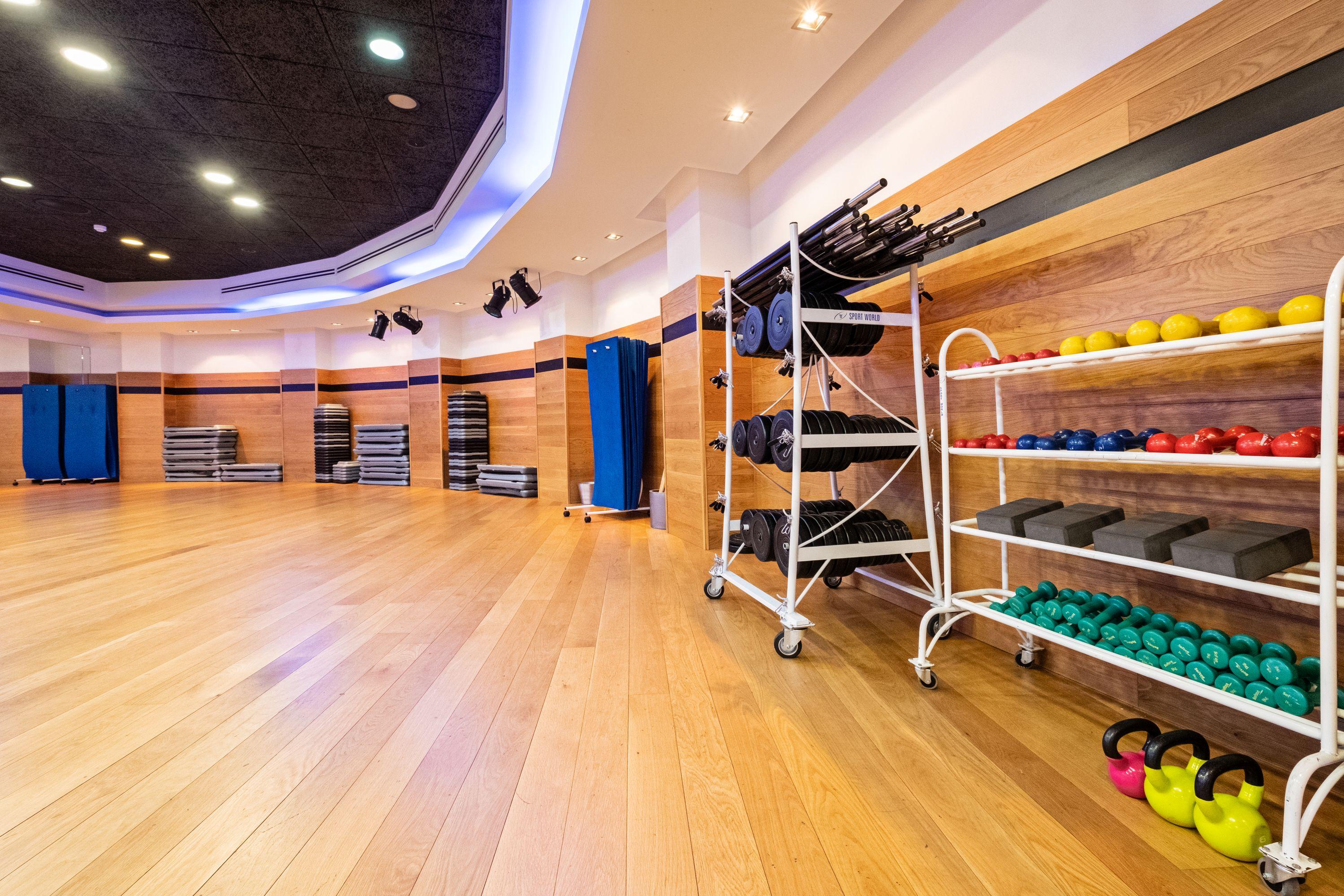 Hotel Envia Almeria Spa & Golf Aguadulce  Εξωτερικό φωτογραφία The gym at the London Scottish Club